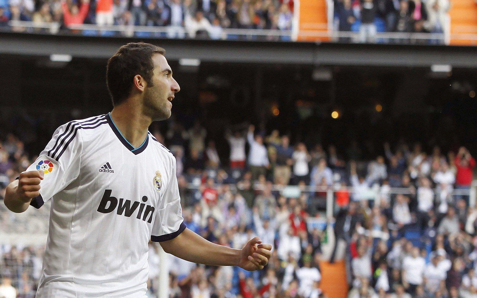 从万众瞩目到争议不断,杜兰特人气下滑探因与新星鲍尔崛起现象剖析